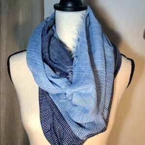 3/$25 Sale 🎈Simply Vera forever scarf wrap